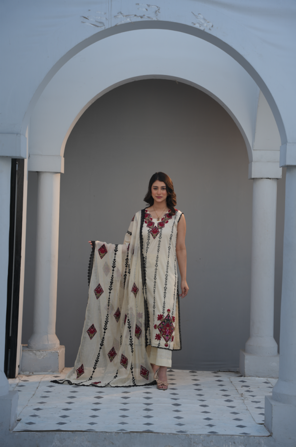 Lotus Garden (3 Piece)